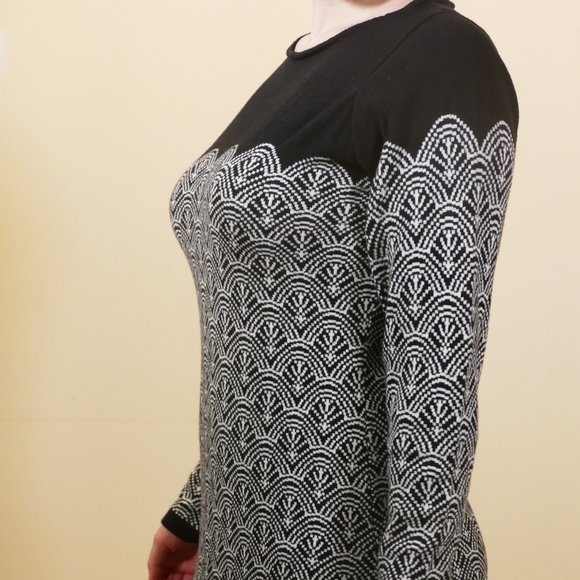 Ronni Nicole Sweater Dress - Picture 6 of 8